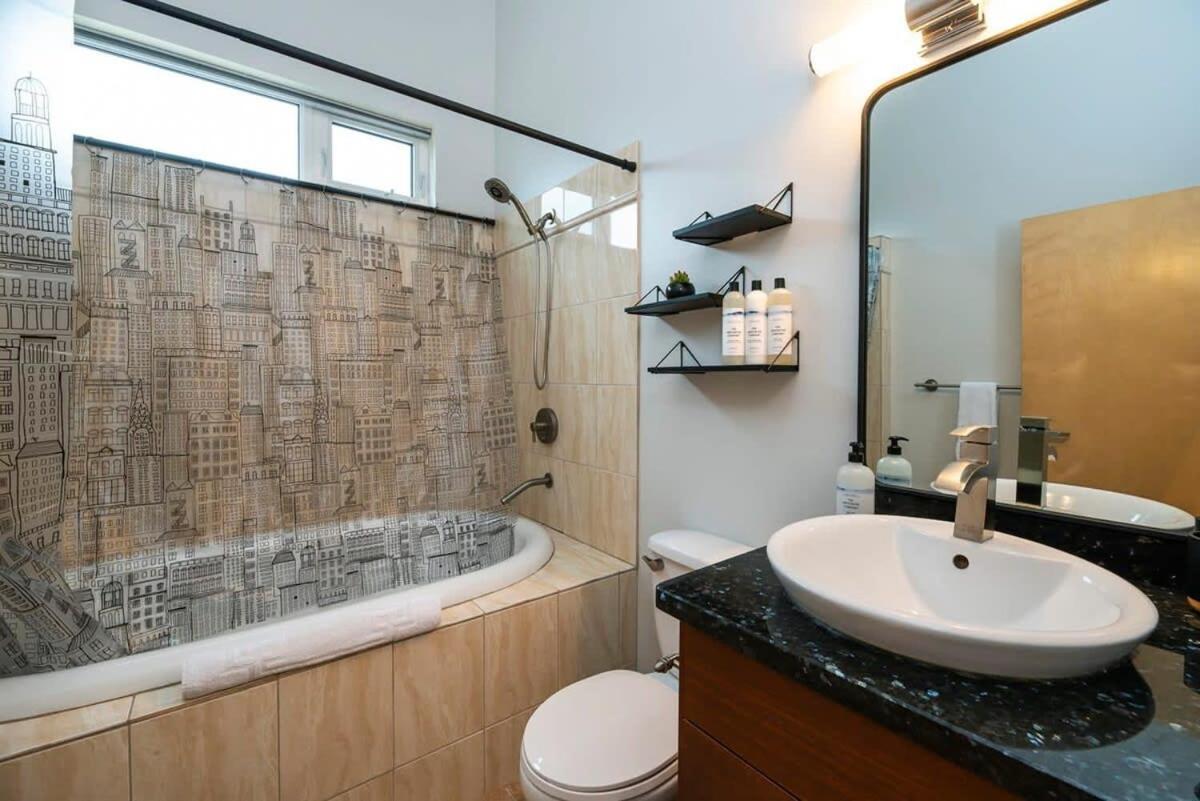 Nn - The Flame - Downtown 1-Bed 2-Bath Villa Whitehorse Luaran gambar